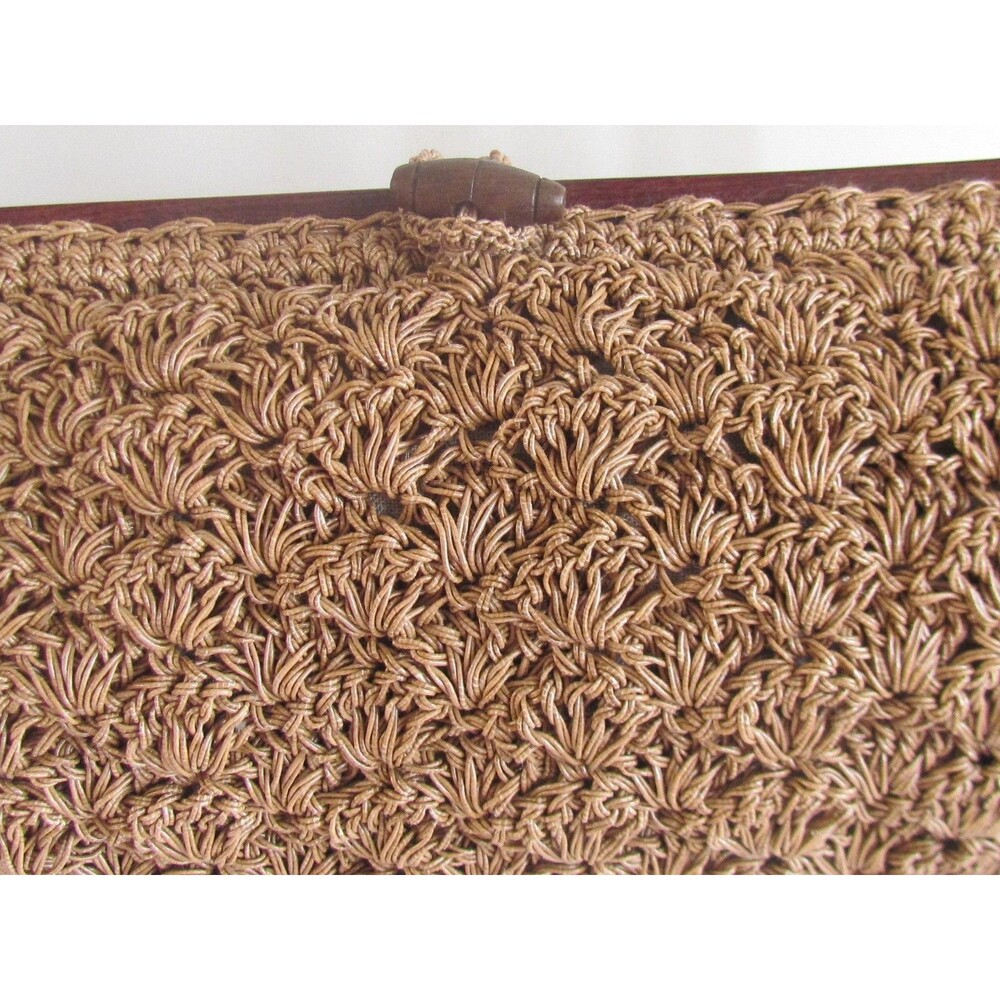 DESIGNER TOTE LE MONDE TAN CROCHET BROWN WOOD DOUBLE HANDLES BUTTON CLOSURE BAG - Picture 6 of 16